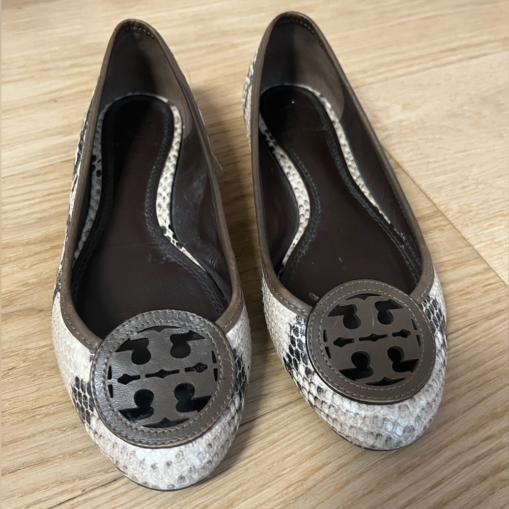 Tory Burch flats